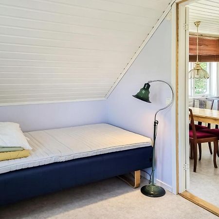 Stunning Apartment In Gullspang With Wifi Exterior photo